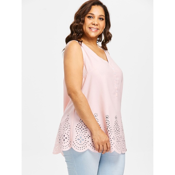 Plus Size Laser Cut V Neck Tank Top - Light Pink - Picture 5 of 7
